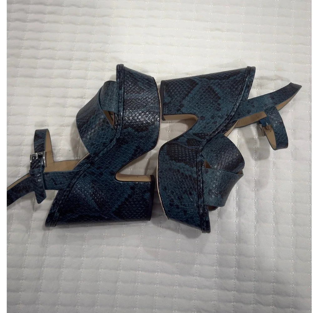 Michael Kors‎ Blue Snakeskin Embossed Leather Platform Block Heel Sandals 7M
